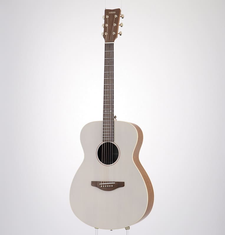 STORIA III Acoustic Guitar - Yamaha USA