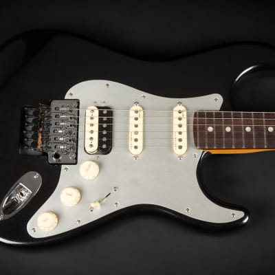 2021 Fender American Ultra Luxe Stratocaster RW Floyd Rose HSS - Mystic Black | USA Matching Headstock | COA OHSC image 4