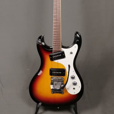Mosrite of California Excellent '65 Reissue Pearl White