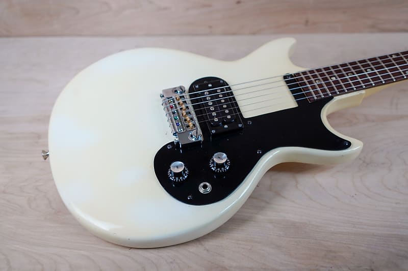 Gibson Melody Maker 1961 Aged White Refinish Humbucker w Gibson Melody Maker 1961 Aged White Refinish Humbucker w