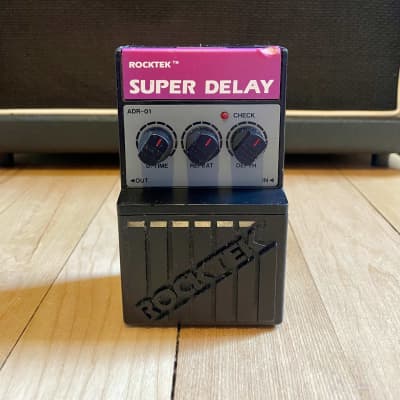 ギター Henretta Engineering - Red Brick Delay nmuezophypjouvwtz31g.jpg