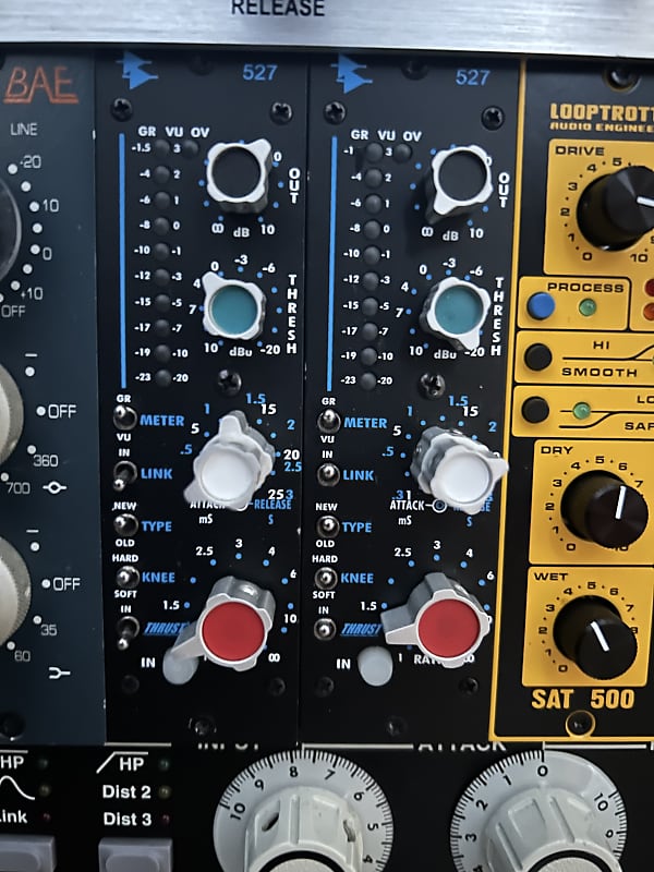 2 x API 527 (Pair) Sequential Serial Numbers 500 Series Compressor / Limiter image 1