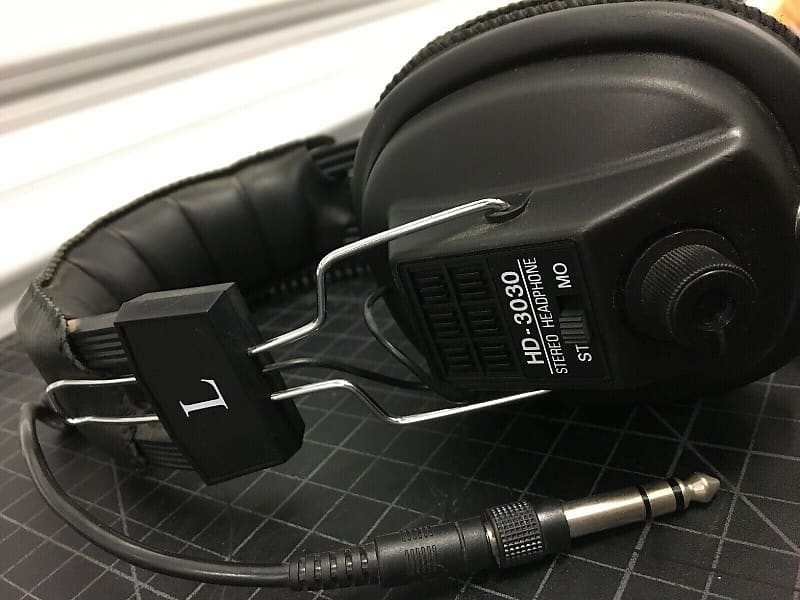 HD 3030 Stereo Headphones