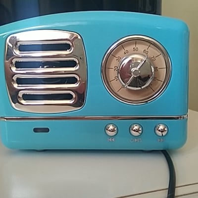 Mini Retro Wireless Speakers Radio USB/TF Card Music Player HIFI image 8