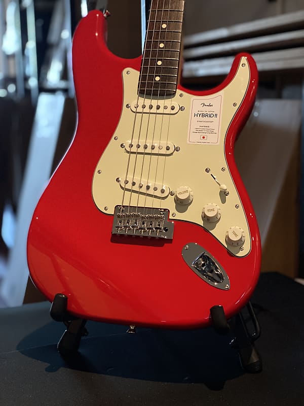 Fender Japan Hybrid II Stratocaster Electric Guitar, RW FB, Modena ...
