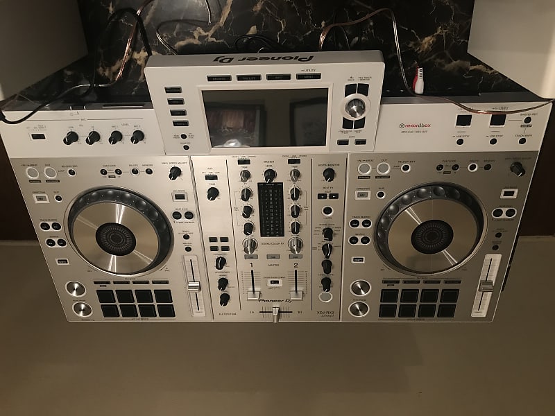 Pioneer XDJ-RX2 (Limited Edition White) | Reverb