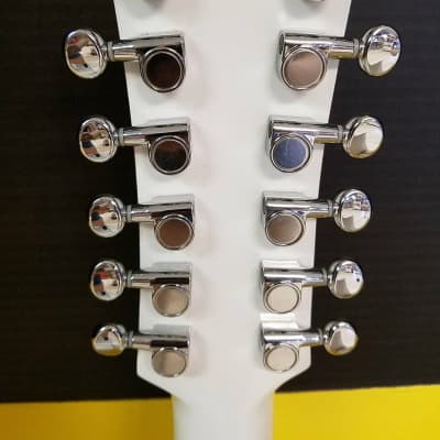Jesus Sevillano 12 String Requinto Sierreño Guitar W/fishman/EQ new white image 3