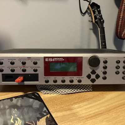 Emu ESI 2000 Sampler with Drive Upgrade