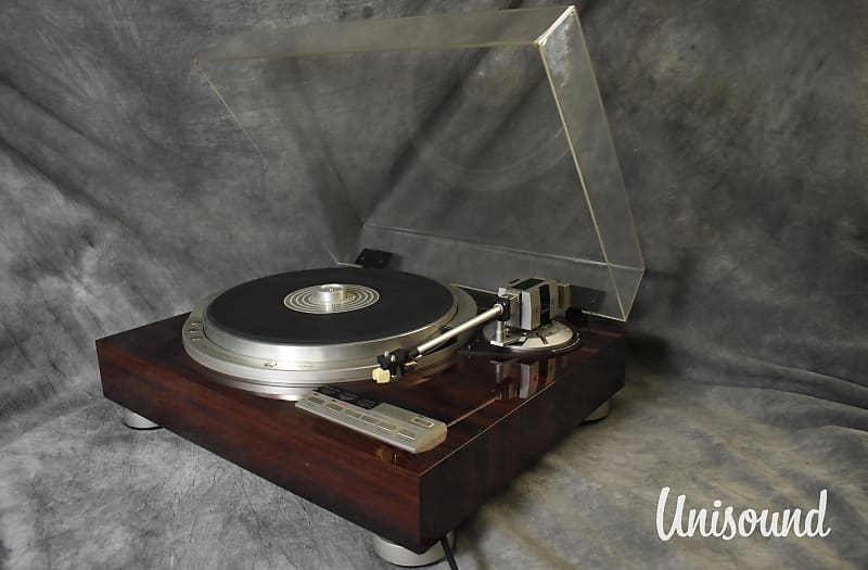 Victor QL-Y55F Direct Drive Record Player Turntable in Very Good Condition image 1