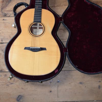 Beneteau 000-12 Acoustic Guitar -  Honduras Rosewood Back & Sides image 15