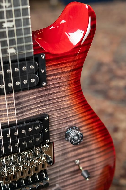 【9636】超美品 PRS SE Floyd custom 24 サンバースト PRS SE Custom 24 Floyd Rose 30th Anniversary LTD. - Santana