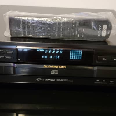 Sony CDP-CE335CD Player in Orig. Box image 2