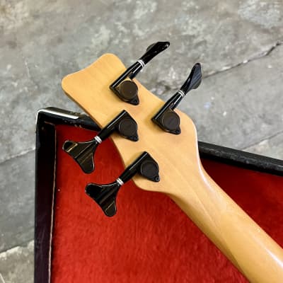 Charvel by Jackson CSB-70 アクティブベース センボディ Charvel by Jackson CSB-70 アクティブベース センボディ