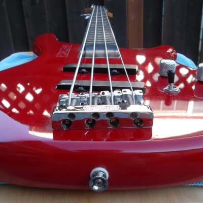 1988 Washburn B-10 Force ABT Active / Passive Bass 80's Red All