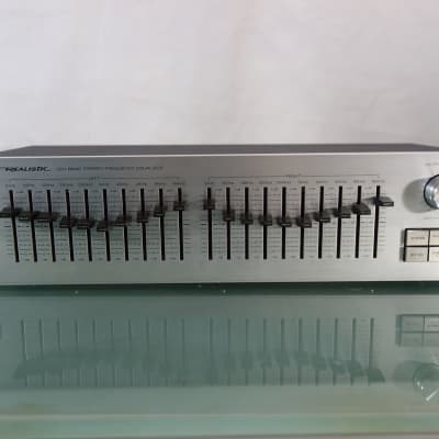 Realistic 10 Band Stereo Frequency Equalizer model 31-2005 - égaliseur vintage image 3
