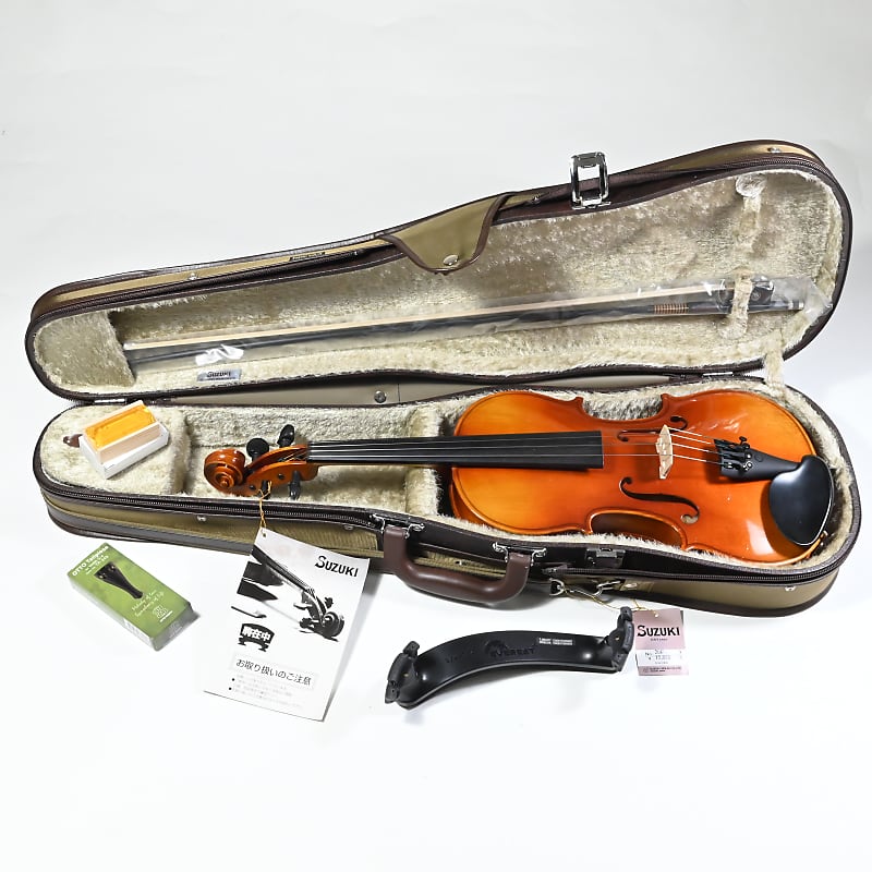 Suzuki Violin No. 300 (Intermediate)