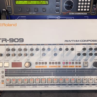 Roland TR-909 rhythm composer SERVICED 8/2022