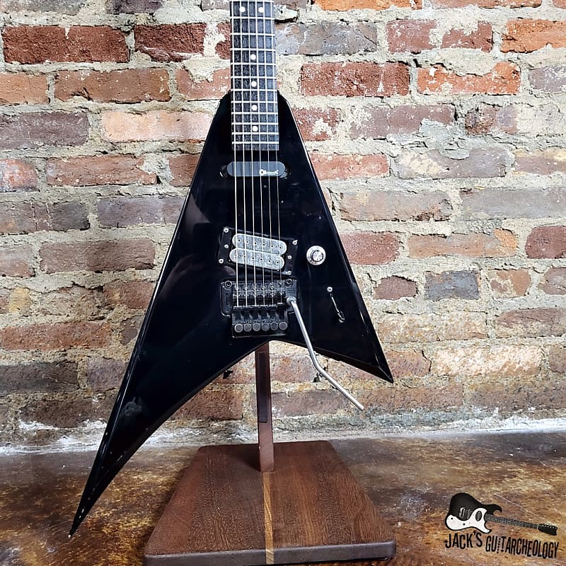 Charvel Jackson ランディV ランディーローズV Randy V RRV 変形ギター