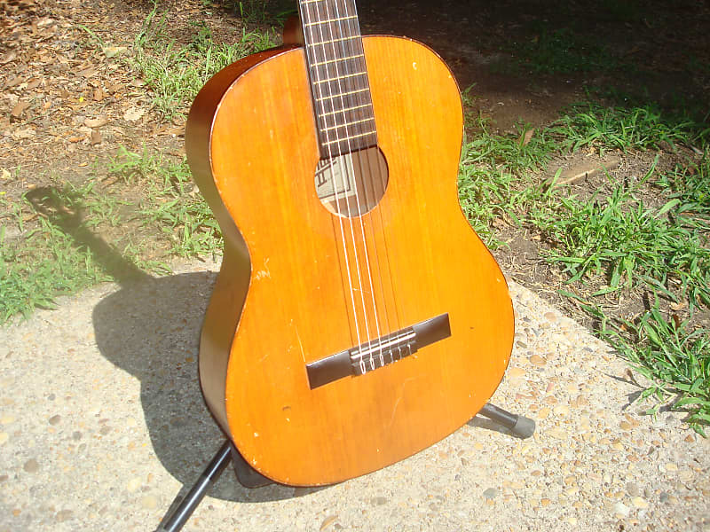 Hondo II Classical guitar 1990s? natural... Korea! image 1