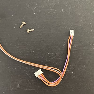 Korg Z1 - Pitch / Mod Wheel Wire + Screws