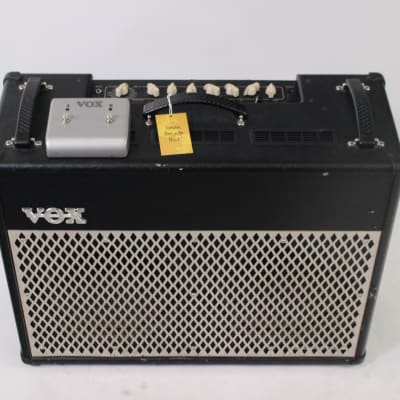 VOX VT100 100W 2x12 Guitar Valvetronix Combo Amp (Chrome Series 
