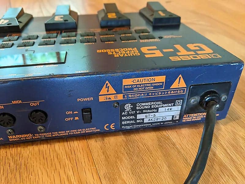 Boss GT-5 Multi-Effect Unit | Reverb
