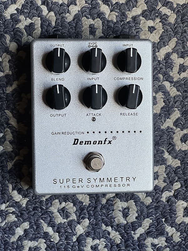 Pedal Compresor Supe Symmety 115 Gev Bass Compeso Demon Fx