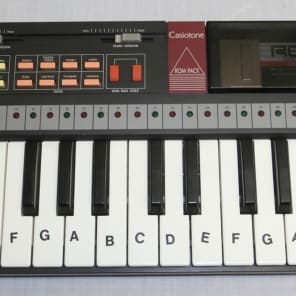 1985/88 Casio MT-18 'Casiotone' Portable Electronic Keyboard