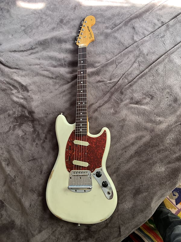 ギター FENDERCustomShop Char Signature Mustang Fender MIJ Char Signature Mustang | Reverb