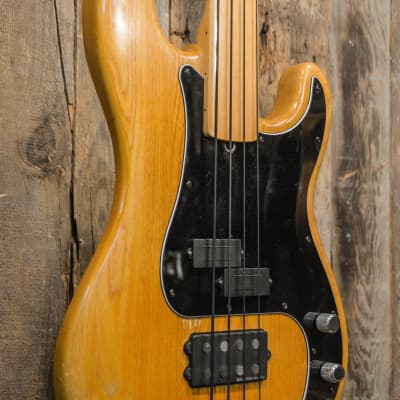 Fender Precision Bass Fretless with Maple Fingerboard 1978 Modded - Natural image 11