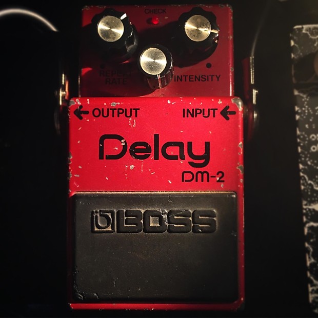 81年製 BOSS DM-2 Delay ジャンク品 前期 MN3005 BOSS DM-2 Delay 前期(MN3005、MN3101) 1981年製（中古/送料無料