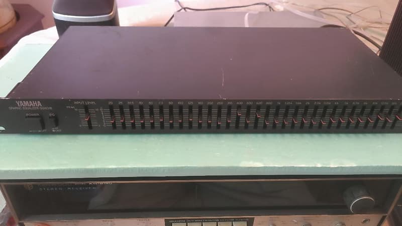 Yamaha GQ1031B graphic equalizer in very good condition image 1