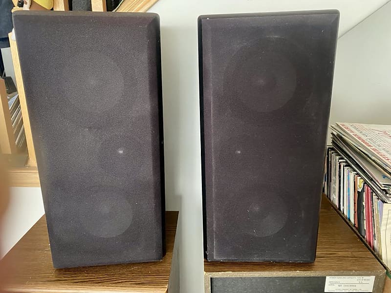 TruAudio CT-66A . Left and Right speakers | Reverb