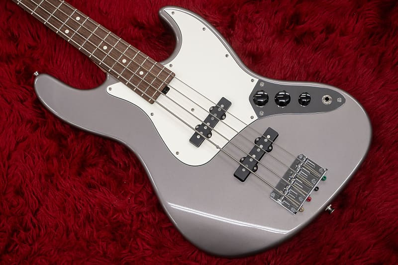 ベース Three Dots JB DGM/R Three Dots Guitars JB (Ash/TBK/R) ｜イケベ楽器店オンラインストア