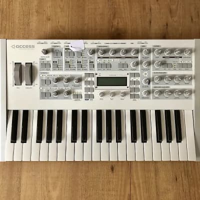 Access Virus TI Polar 37-Key Digital Synthesizer 2000s - White (Warranty)