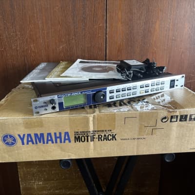 Yamaha Motif-Rack MOTIF RACK TONE GENERATOR w/ box 100-240V adaptor