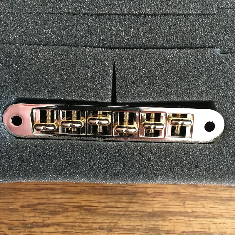 LR Baggs TBridge Acoustic TuneOMatic Bridge Pickup Reverb