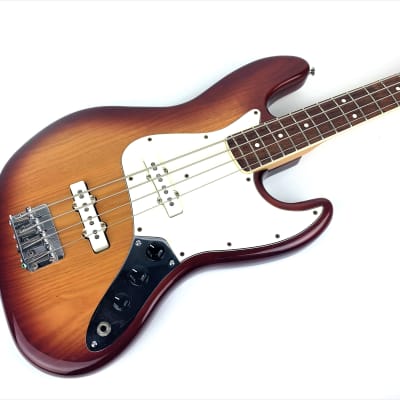 1982 Fender Jazz Bass | Reverb