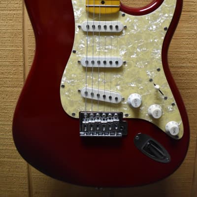 New York Pro Stratocaster Electric Guitar Red image 2