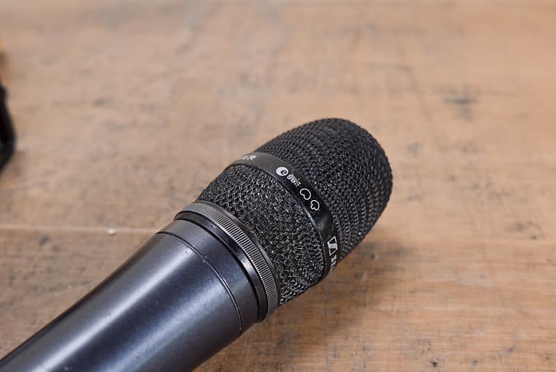 Sennheiser EW-D CI1 SET (R1-6) Evolution Wireless Microphone System A 516 –  558 M