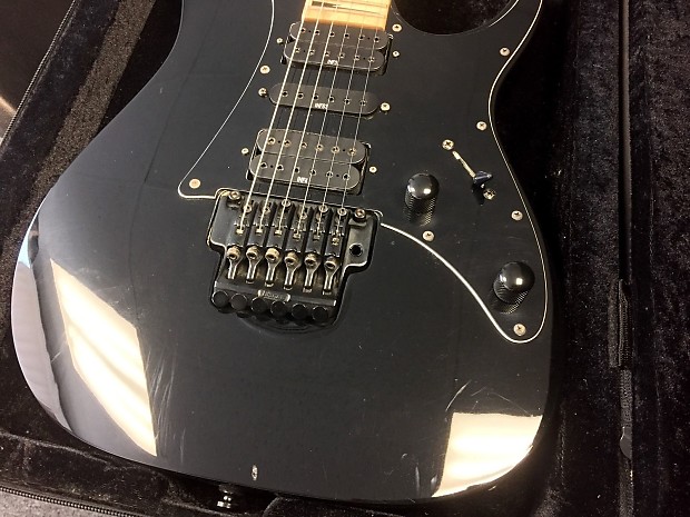 Ibanez RG Series RG350MDX Electric Guitar, Black, Scalloped