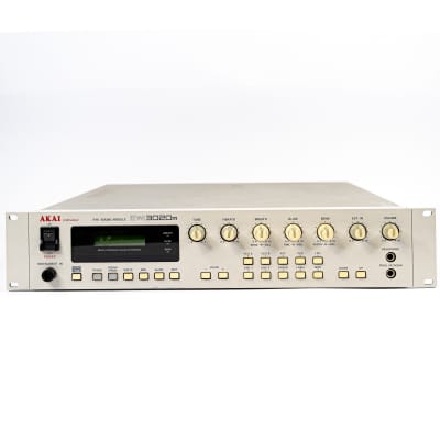 Akai EWI3020M Analog Monophonic "Wind" Synthesizer Rackmount - Vintage