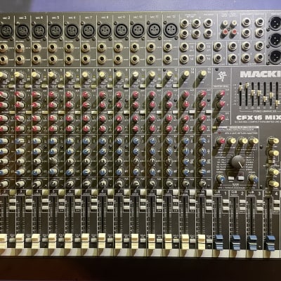 Mackie CFX16 MKII 16-Channel Compact Integrated Live Sound Reinforcement  Mixer