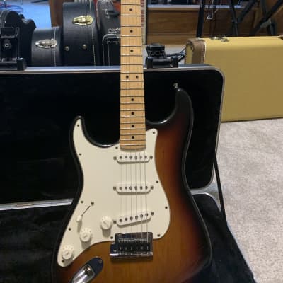USA Fender Standard Stratocaster Left-Handed 2006 - 2017 image 2