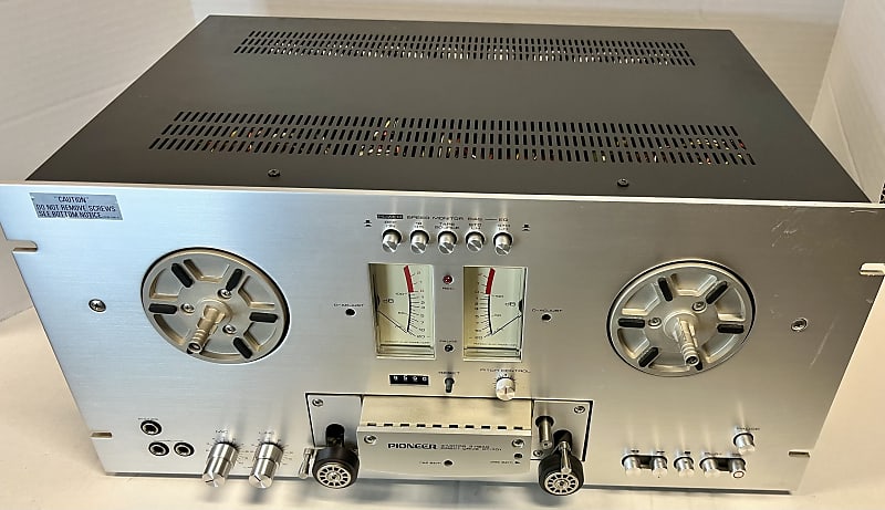 Pioneer RT-701 Stereo 1/4" Reel-to-Reel Tape Deck