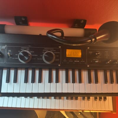 Korg microKORG XL+ 37-Key Synthesizer/Vocoder 2012 - 2019 - Black