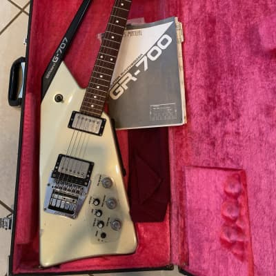 Roland G-707 Guitar Controller + GR-700 Guitar synthesizer 1980’s Complete System  - Pearl White Metallic