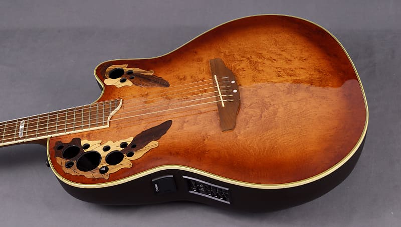 RARE Ovation CS 2000 Celebrity Deluxe Limited Edition Cherry