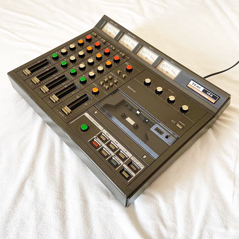 Vintage Tascam TEAC 144 (Japan, 1979) Mixer 4-Track Tape Recorder! Read  the full ad!