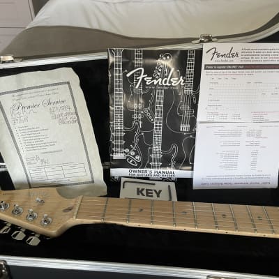Fender Stratocaster American Deluxe Ash Age Cherry Sunburst 2007 image 13